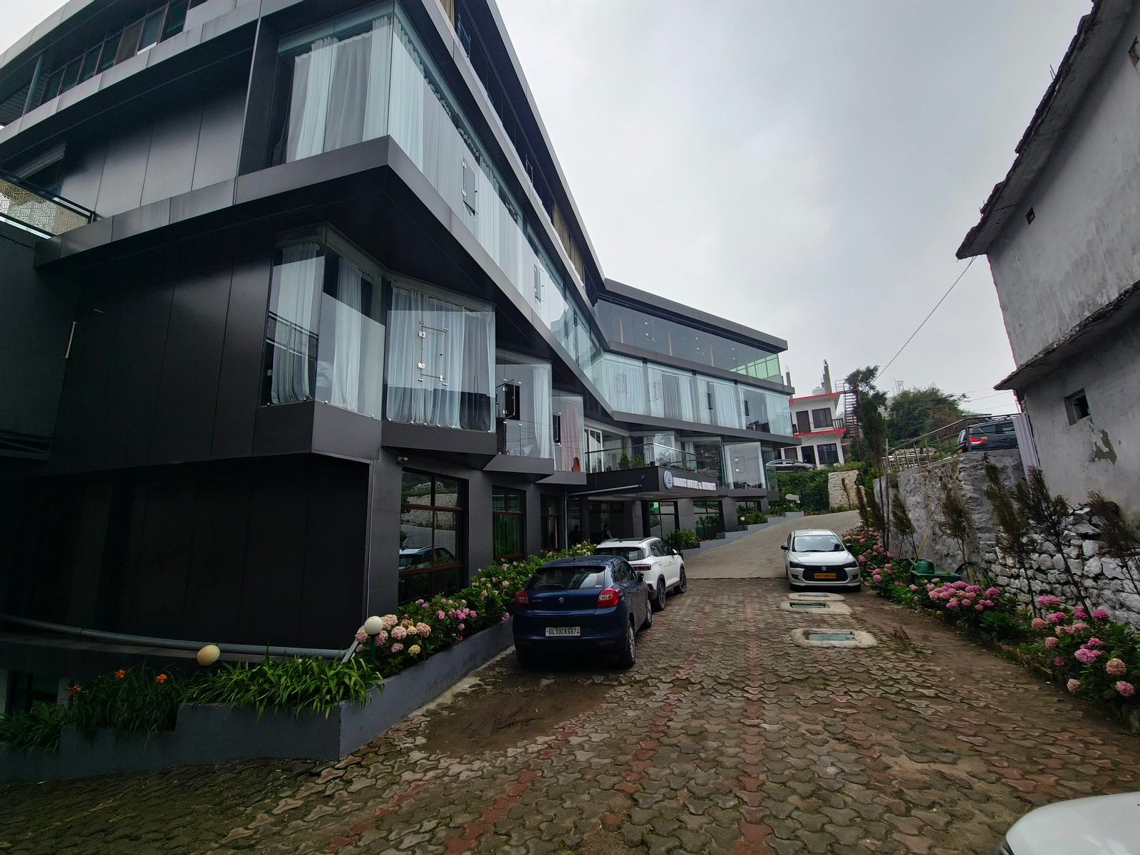 Baris Resort Dhanaulti